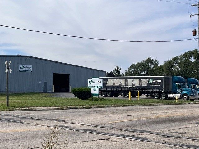 rockford-outside-warehouse2