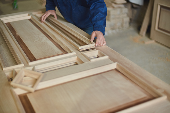 Midwest Woodcrafters: Building Success from Humble Beginnings